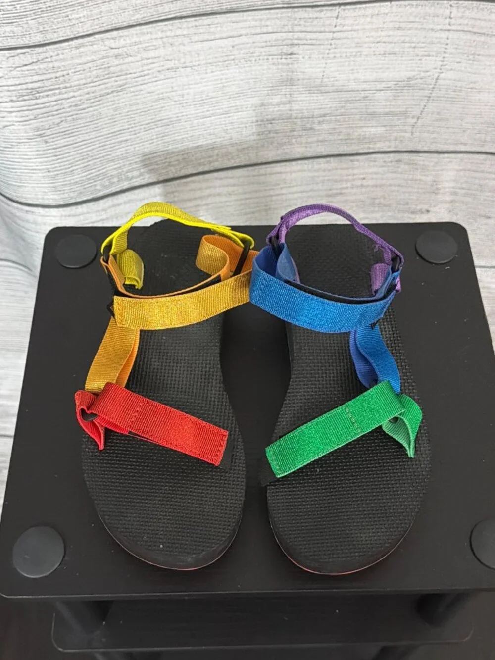 Teva Original Universal Pride Rainbow Sandals Size 8